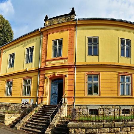 Hotel Stara Skola Mezná المظهر الخارجي الصورة