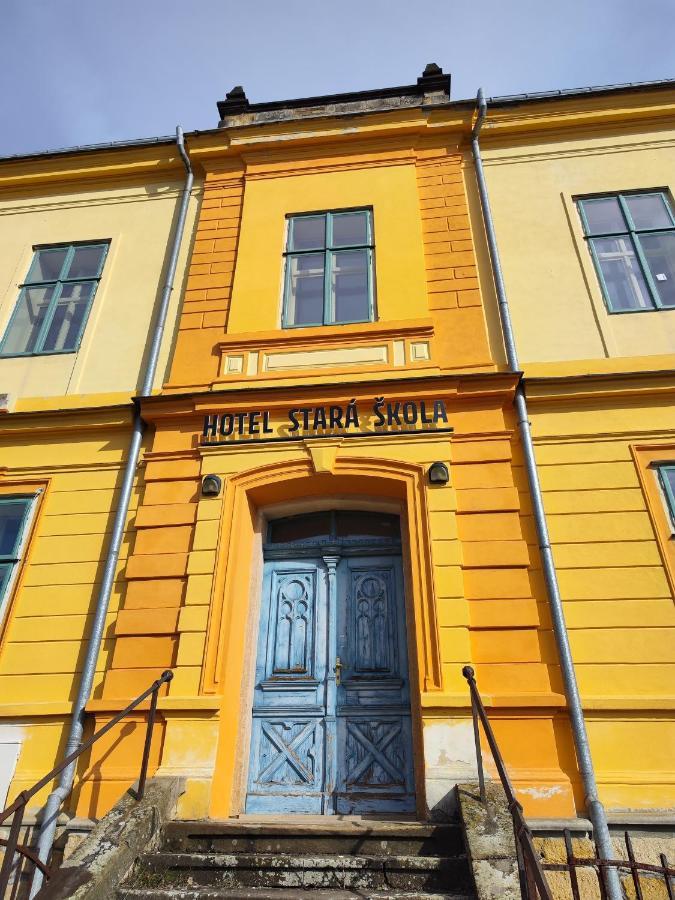 Hotel Stara Skola Mezná المظهر الخارجي الصورة