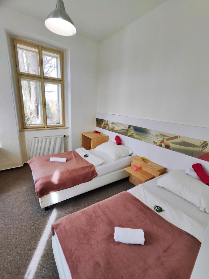 Hotel Stara Skola Mezná المظهر الخارجي الصورة