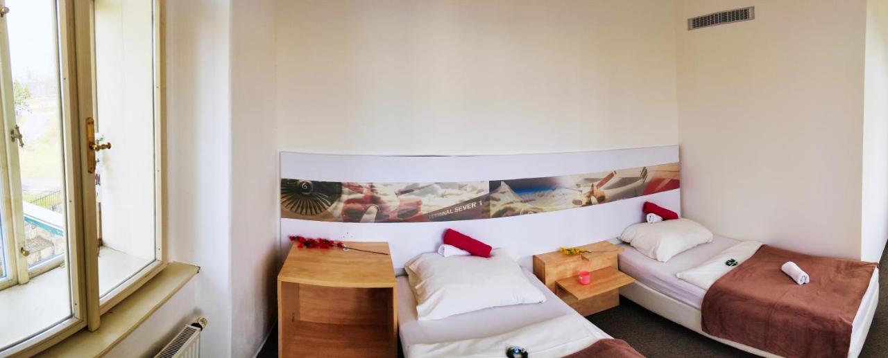 Hotel Stara Skola Mezná المظهر الخارجي الصورة